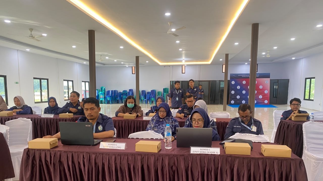 Pembukaan Rapat Tinjauan Manajemen (RTM) Lembaga Penjaminan Mutu Internal (LPMI) Politeknik Kaltara