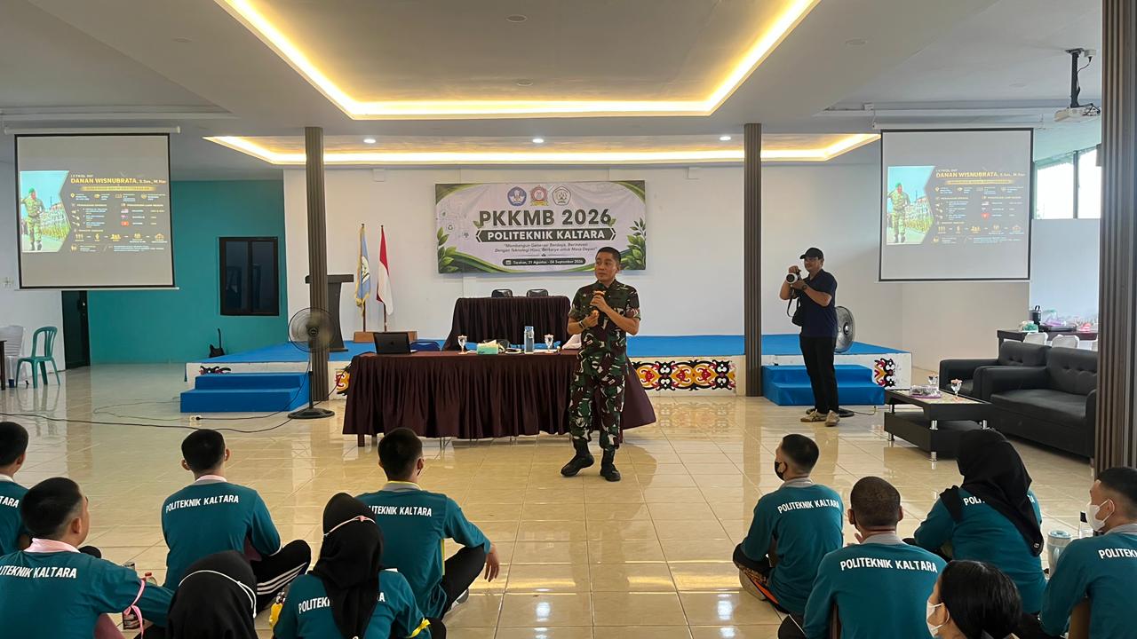 PKKMB 2026 Narasumber Dari Kodim 0907 Tarakan Oleh Bapak Letkol Inf Danan Wisnubrata, S.Sos, M.Han 