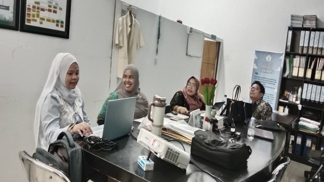 Kegiatan Rapat Penyusun Kurikulum Prodi D-III Farmasi Politeknik Kaltara 