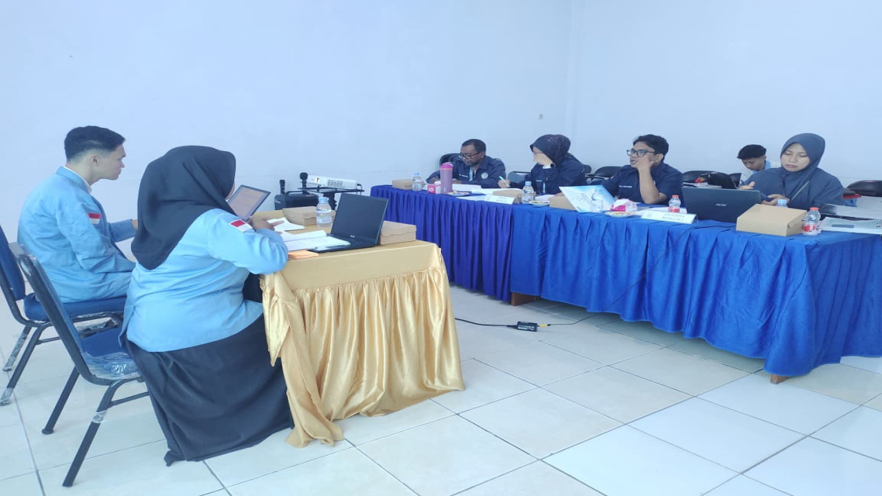 Ujian Seminar Hasil Prodi D3 Farmasi 