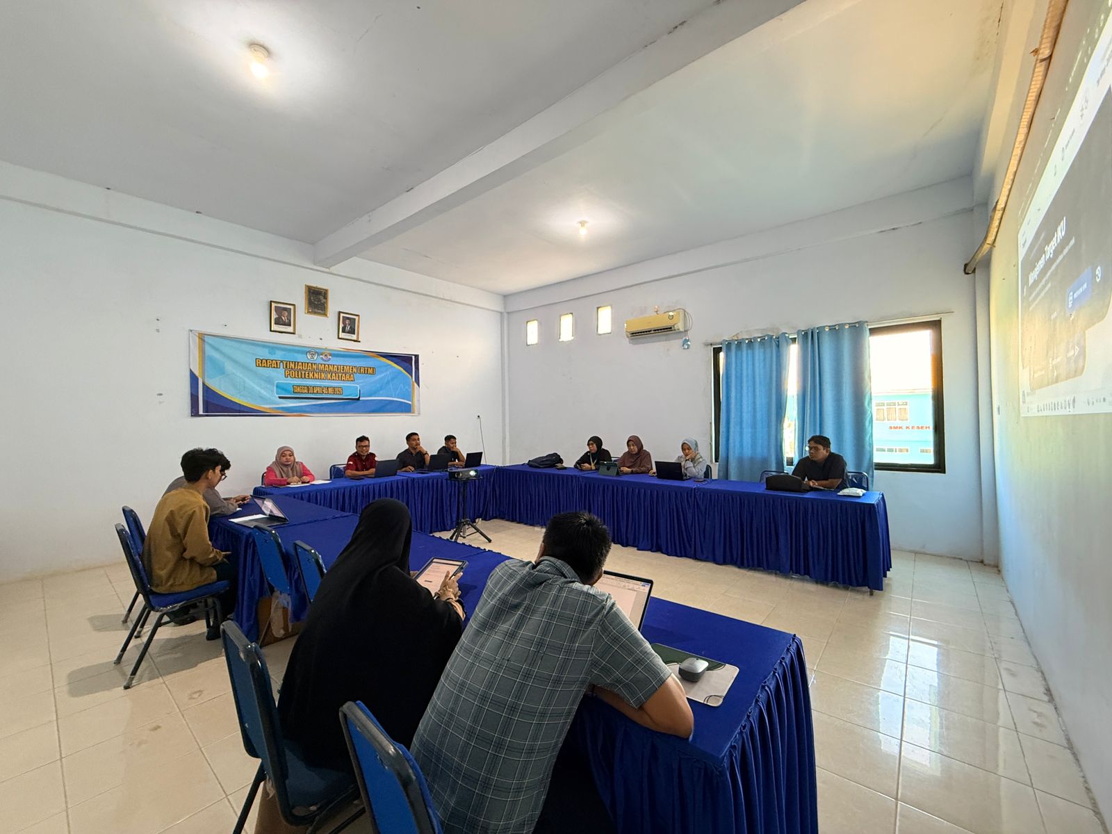 Kegiatan  Sosialisasi Sistem IKU Oleh Ketua LPMI Politeknik Kaltara 